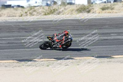 media/Dec-07-2025-CVMA (Sun) [[3e7d2de5dc]]/Race 5-Formula UL-CVMA Hooligans-American Thunder/